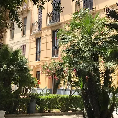 Vista Mare Regina Elena Al Porto Apartment Trapani