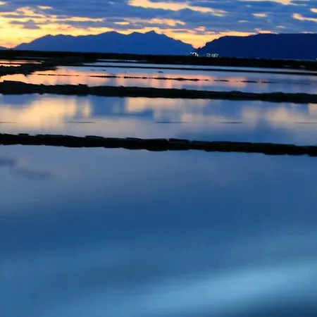 Vista Mare Regina Elena Al Porto Διαμέρισμα Τράπανι